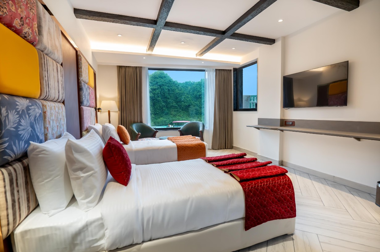 Crestorio resort and spa dehradun